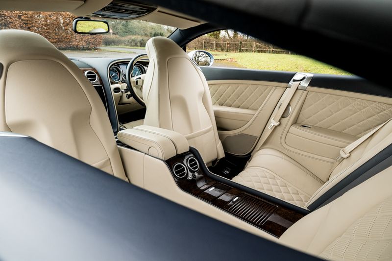 Bentley Continental 6.0 W12 GT Speed Coupe Auto 4WD