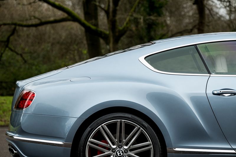 Bentley Continental 6.0 W12 GT Speed Coupe Auto 4WD
