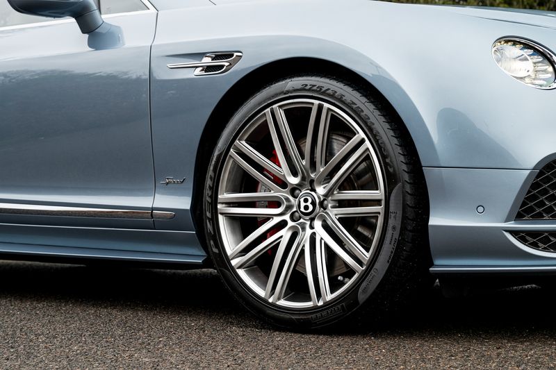 Bentley Continental 6.0 W12 GT Speed Coupe Auto 4WD