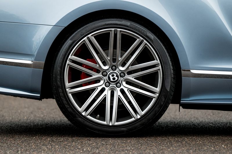 Bentley Continental 6.0 W12 GT Speed Coupe Auto 4WD