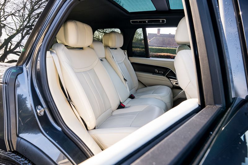 Range Rover D350 MHEV Autobiography Auto 4WD