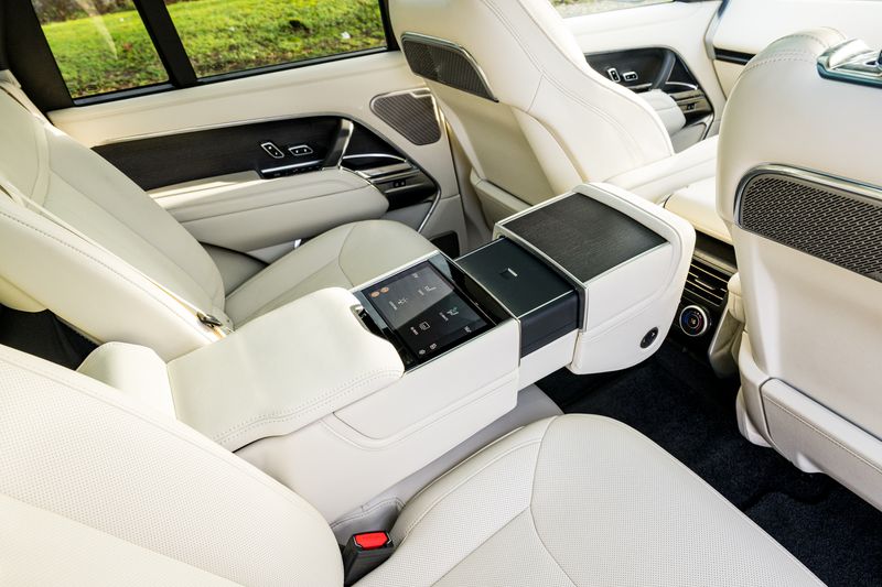 Range Rover D350 MHEV Autobiography Auto 4WD