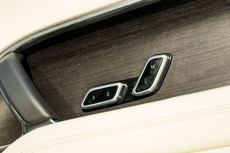 Range Rover D350 MHEV Autobiography Auto 4WD