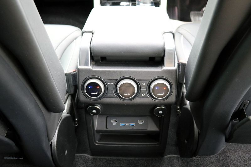 Landrover Discovery 3.0 TD6 Luxury HSE