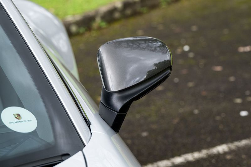 Porsche 911 (992) Carrera T PDK Coupe