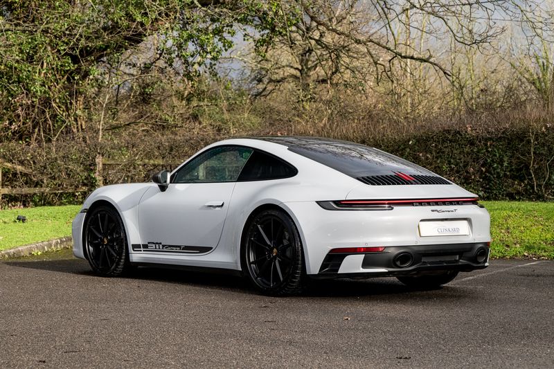 Porsche 911 (992) Carrera T PDK Coupe