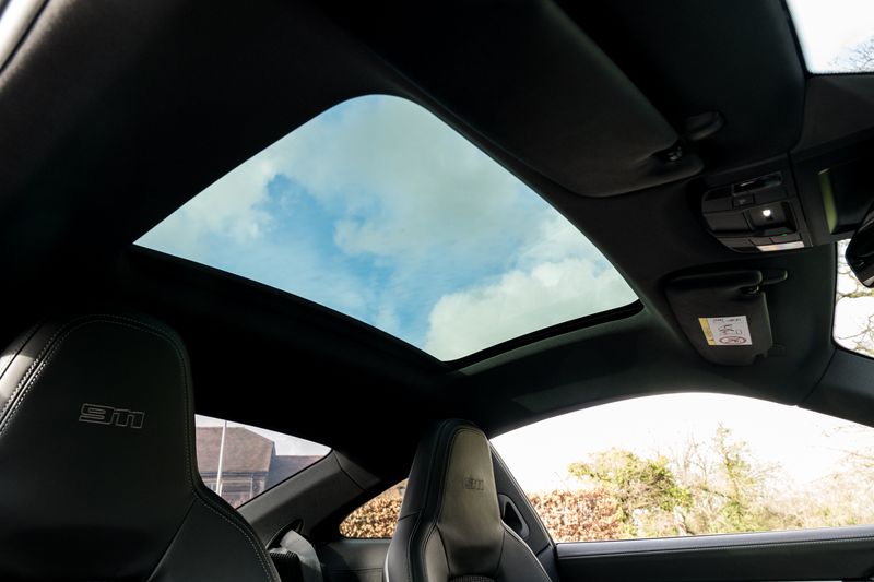 Porsche 911 (992) Carrera T PDK Coupe