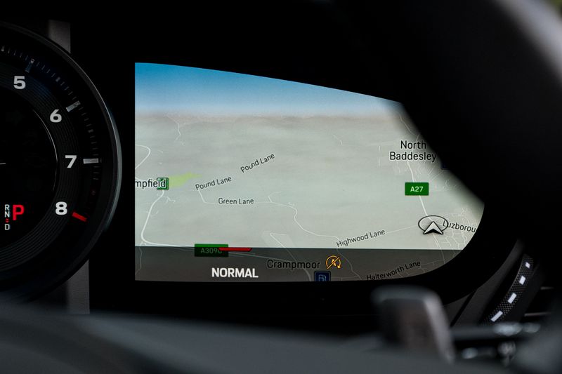 Porsche 911 (992) Carrera T PDK Coupe