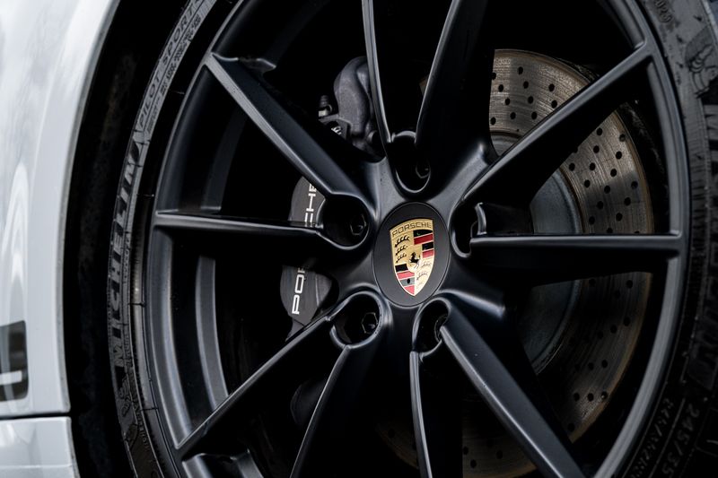 Porsche 911 (992) Carrera T PDK Coupe