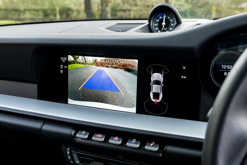 Porsche 911 (992) Carrera T PDK Coupe