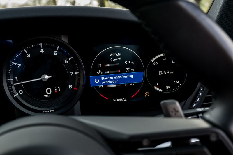 Porsche 911 (992) Carrera T PDK Coupe