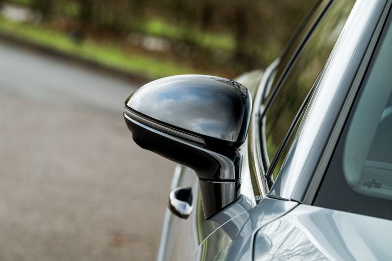 Porsche Cayenne 3.0 V6 E-Hybrid 25.9kWh Coupe Plug-in Hybrid (MY24)