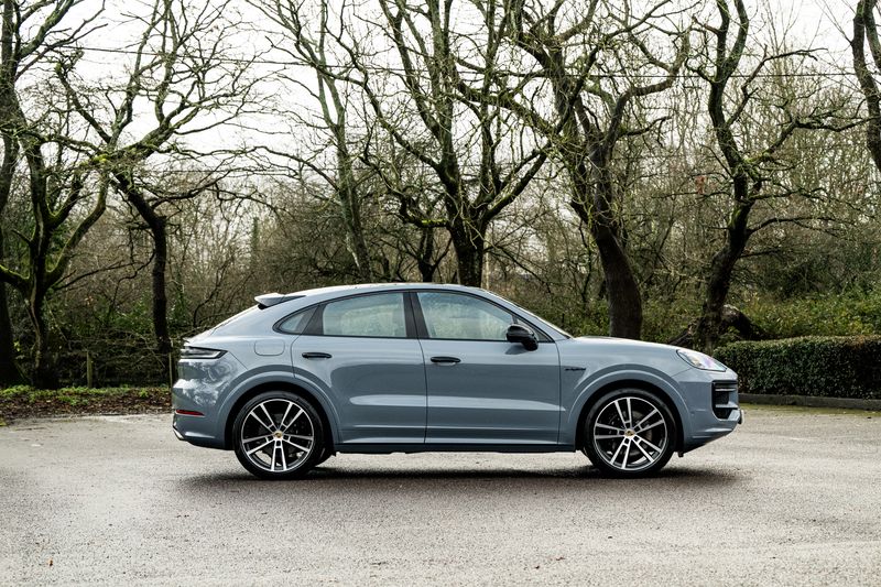 Porsche Cayenne 3.0 V6 E-Hybrid 25.9kWh Coupe Plug-in Hybrid (MY24)