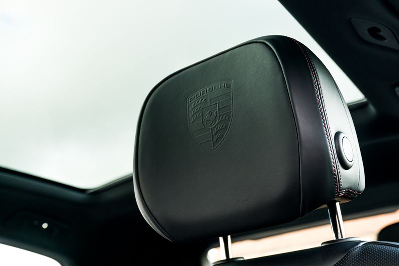 Porsche Cayenne 3.0 V6 E-Hybrid 25.9kWh Coupe Plug-in Hybrid (MY24)