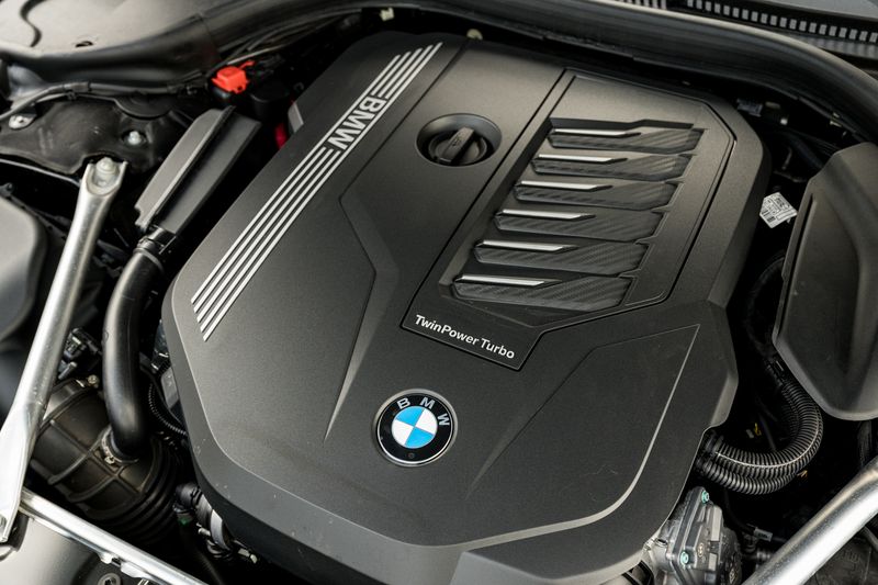 BMW 8 Series 3.0 840i M Sport Coupe Petrol