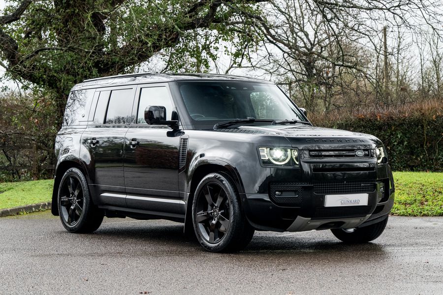 Land Rover Defender 110 D300 MHEV X-Dynamic HSE (7 Seats)