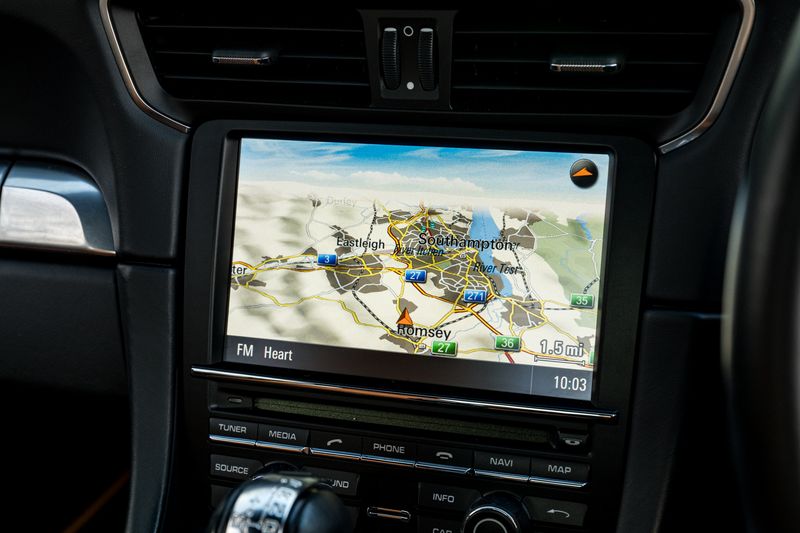 Porsche 911 (991) 3.8 Carrera S Coupe PDK (PCCB)