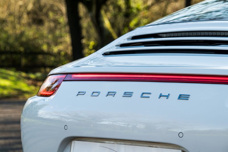 Porsche 911 (991) 3.8 Targa 4S PDK 4WD
