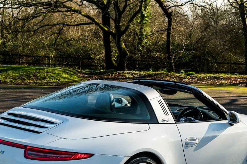 Porsche 911 (991) 3.8 Targa 4S PDK 4WD