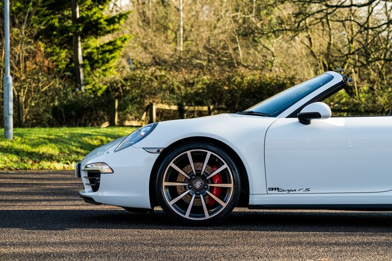 Porsche 911 (991) 3.8 Targa 4S PDK 4WD