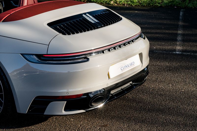Porsche 911 (992) 3.0T Carrera Convertible PDK