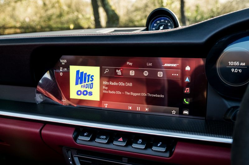 Porsche 911 (992) 3.0T Carrera Convertible PDK