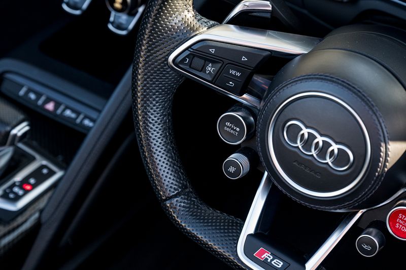 Audi R8 5.2 FSI V10 Spyder S Tronic Quattro