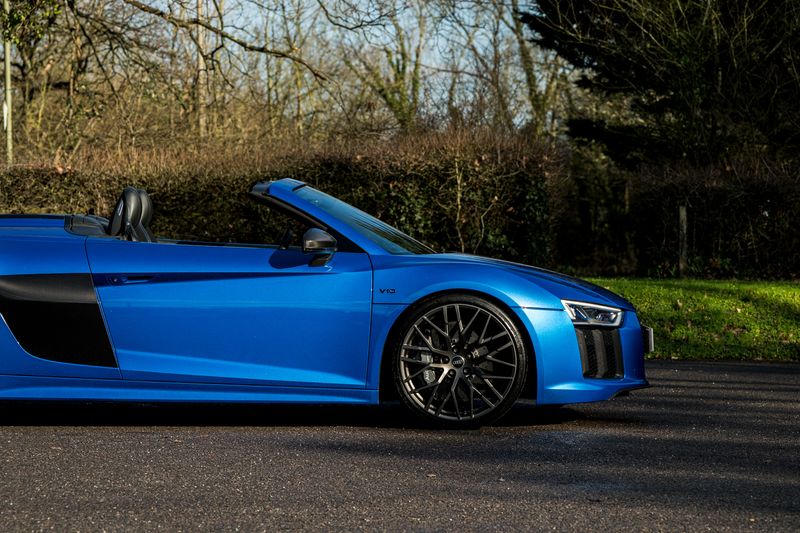 Audi R8 5.2 FSI V10 Spyder S Tronic Quattro