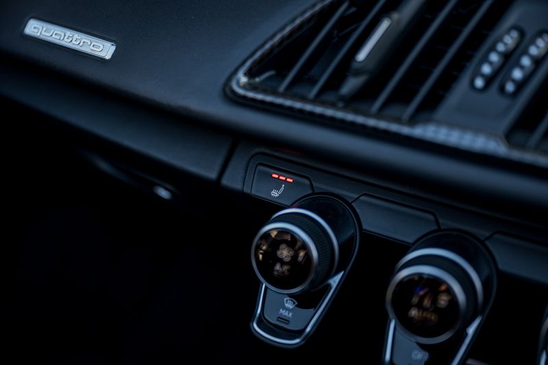 Audi R8 5.2 FSI V10 Spyder S Tronic Quattro