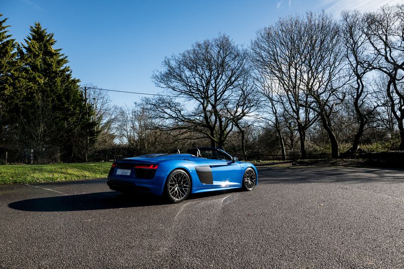 Audi R8 5.2 FSI V10 Spyder S Tronic Quattro