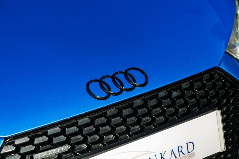 Audi R8 5.2 FSI V10 Spyder S Tronic Quattro