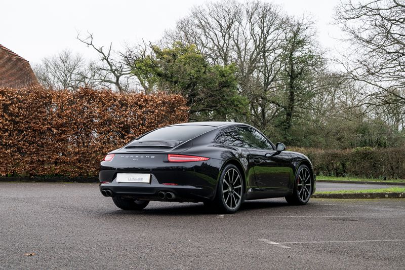 Porsche 911 (991) Carrera Coupe 3.4 PDK