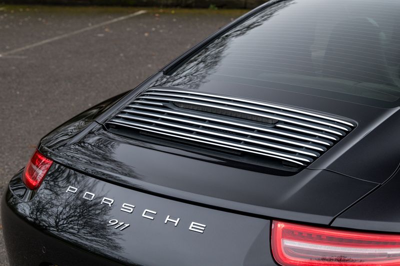 Porsche 911 (991) Carrera Coupe 3.4 PDK