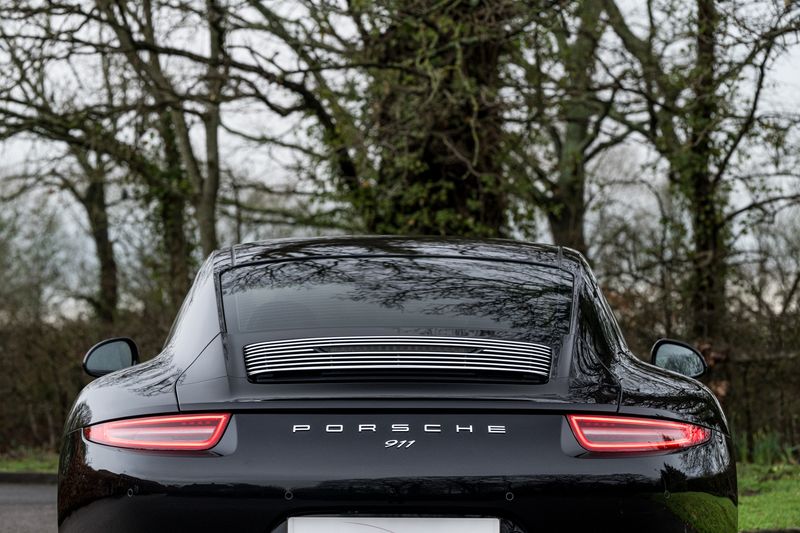 Porsche 911 (991) Carrera Coupe 3.4 PDK