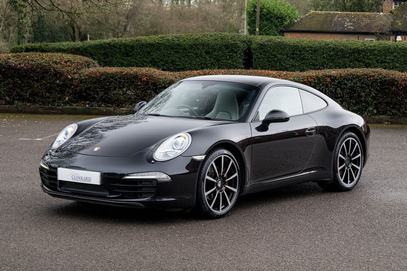 Porsche 911 (991) Carrera Coupe 3.4 PDK