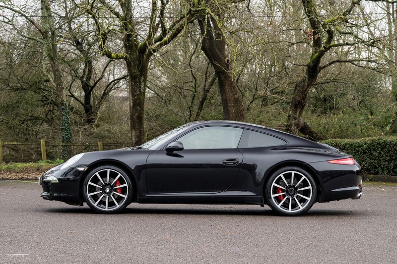 Porsche 911 (991) Carrera Coupe 3.4 PDK