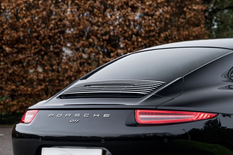 Porsche 911 (991) Carrera Coupe 3.4 PDK