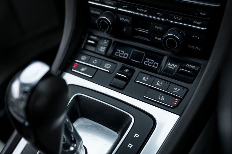 Porsche 911 (991) Carrera Coupe 3.4 PDK