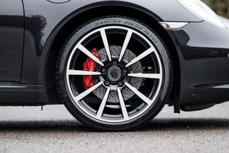 Porsche 911 (991) Carrera Coupe 3.4 PDK