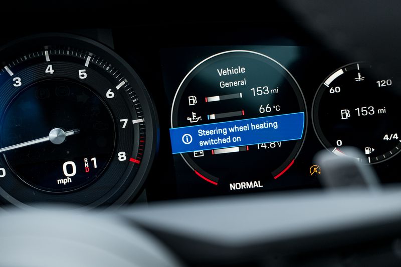 Porsche 911 (992)  Carrera PDK