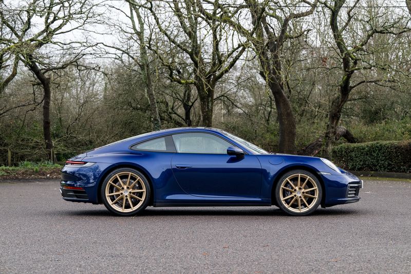 Porsche 911 (992)  Carrera PDK