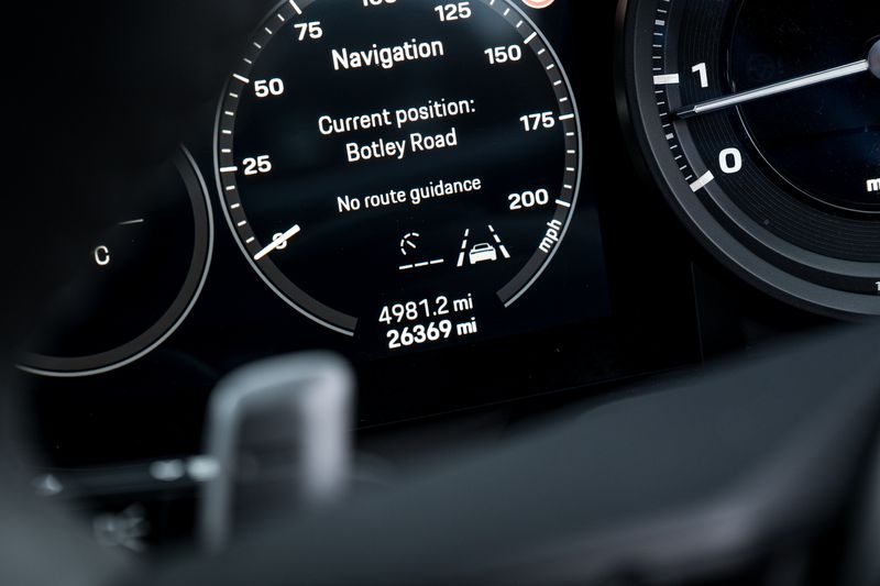 Porsche 911 (992)  Carrera PDK