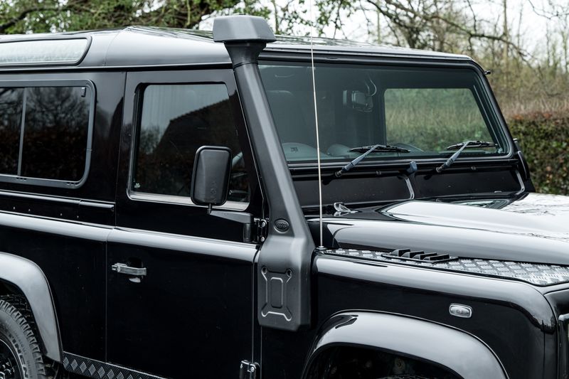 Land Rover Defender 90 2.2 TDCi XS Station Wagon Double Cab (1 Owner, 15,750 Miles)