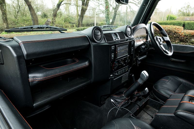 Land Rover Defender 90 2.2 TDCi XS Station Wagon Double Cab (1 Owner, 15,750 Miles)