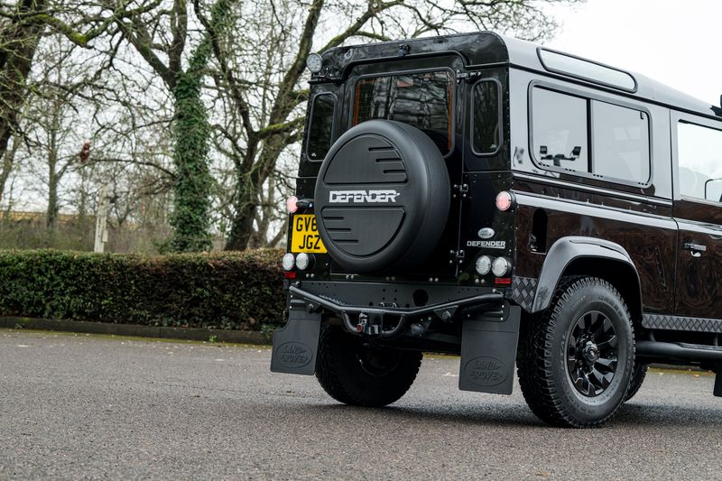 Land Rover Defender 90 2.2 TDCi XS Station Wagon Double Cab (1 Owner, 15,750 Miles)
