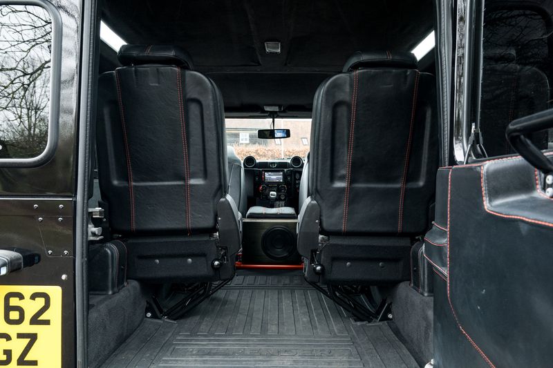 Land Rover Defender 90 2.2 TDCi XS Station Wagon Double Cab (1 Owner, 15,750 Miles)