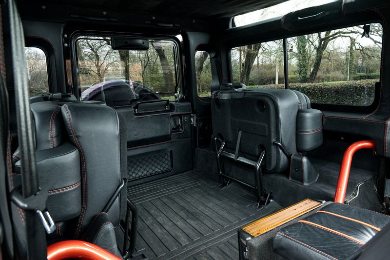 Land Rover Defender 90 2.2 TDCi XS Station Wagon Double Cab (1 Owner, 15,750 Miles)