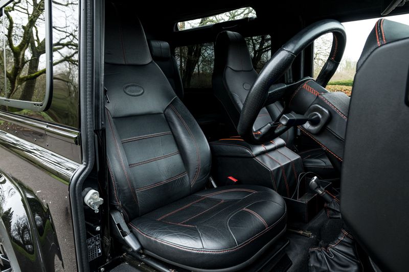 Land Rover Defender 90 2.2 TDCi XS Station Wagon Double Cab (1 Owner, 15,750 Miles)