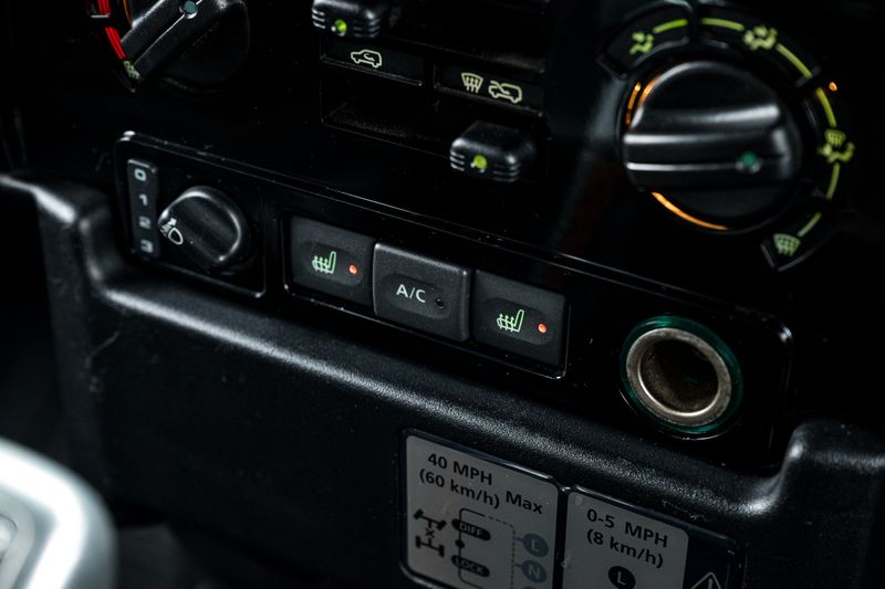 Land Rover Defender 90 2.2 TDCi XS Station Wagon Double Cab (1 Owner, 15,750 Miles)