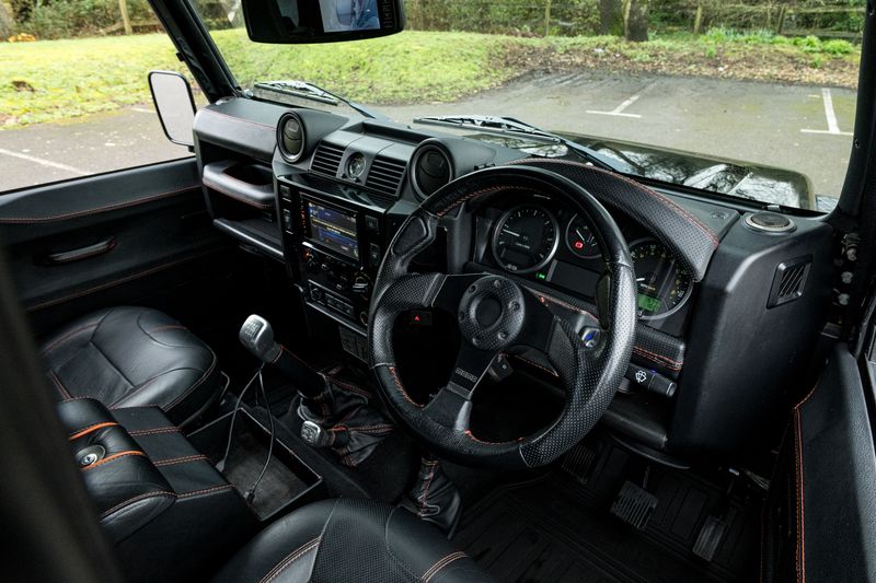 Land Rover Defender 90 2.2 TDCi XS Station Wagon Double Cab (1 Owner, 15,750 Miles)